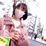 Hカップ丸メガネ女子 パイズリでチンポもギンギン3P